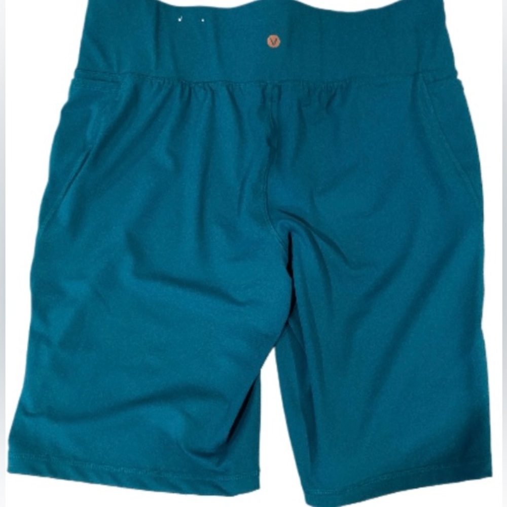 EUC LIVI Teal Blue Soft Bike Shorts with Side Pockets Plus Size 18/20 - Picture 3 of 6